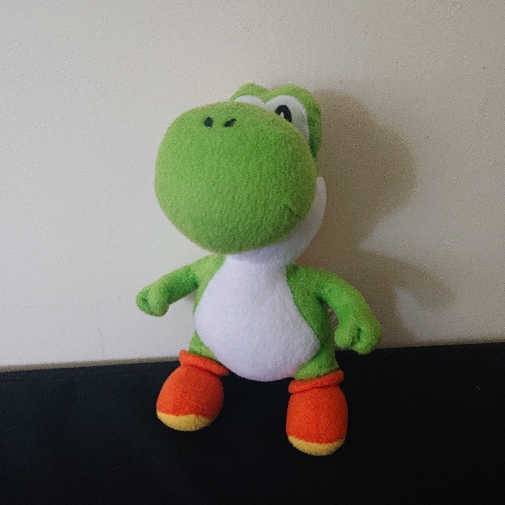 2010 Nintendo Green Plush Yoshi - 8" Tall - Super Mario Bros